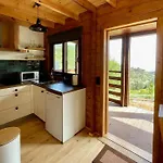 Mountain Eco Shelter 6 Luxury tent *